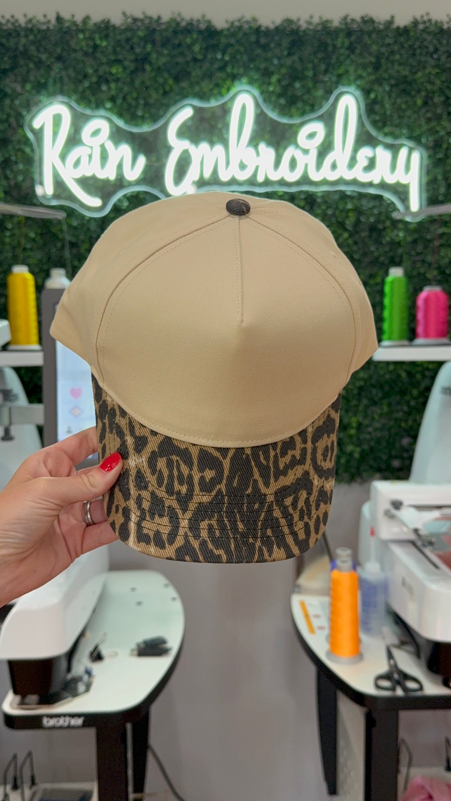 Leopard Bill Trucker Hat (darker tone)