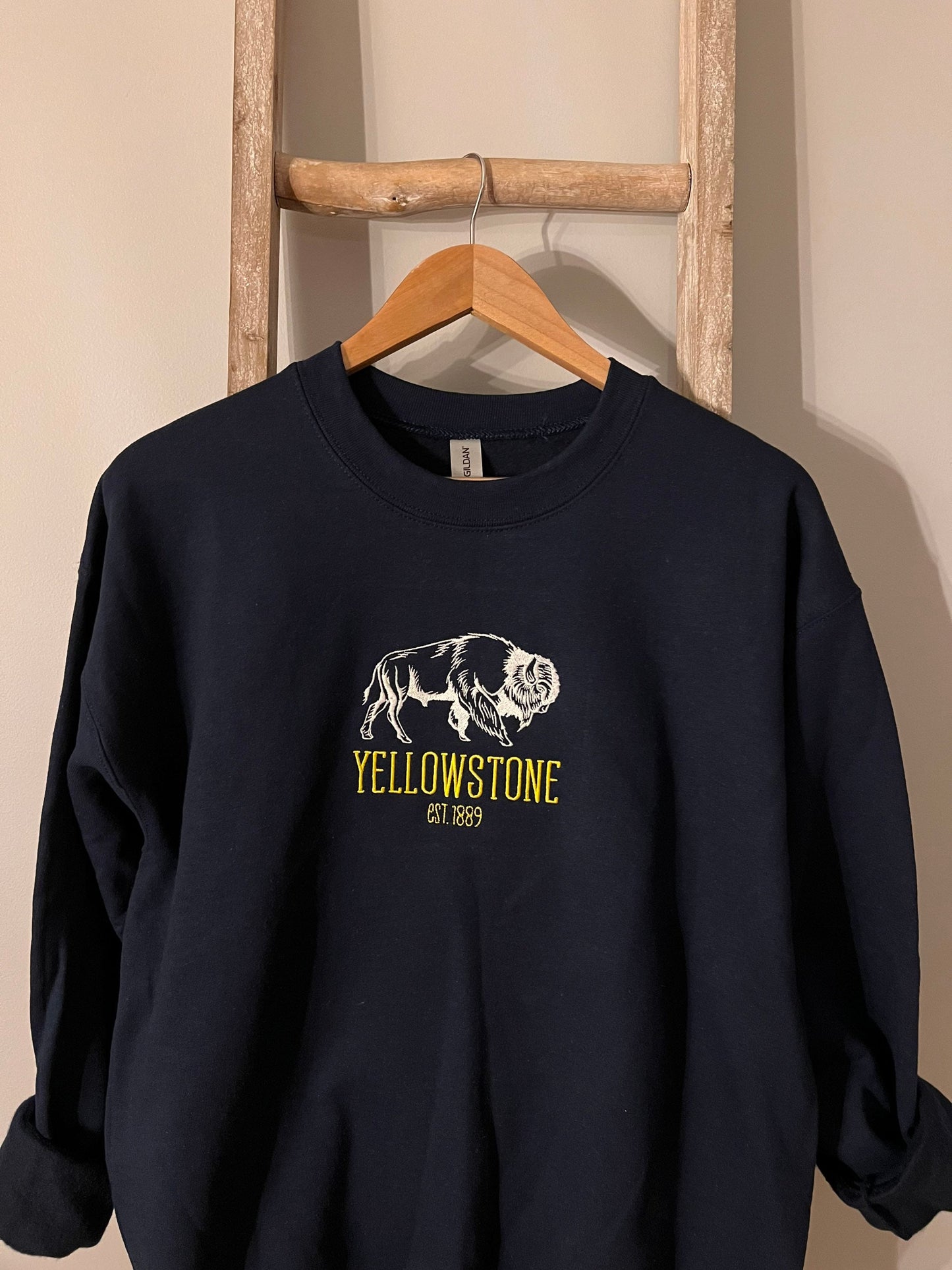 Yellowstone Embroidered Crewneck / Wyoming Travel / Buffalo Embroidery / Yellowstone National Park