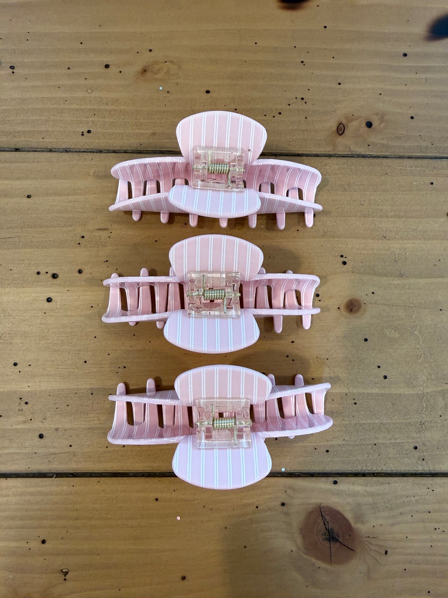 Pink Striped • Oversized Claw Clip