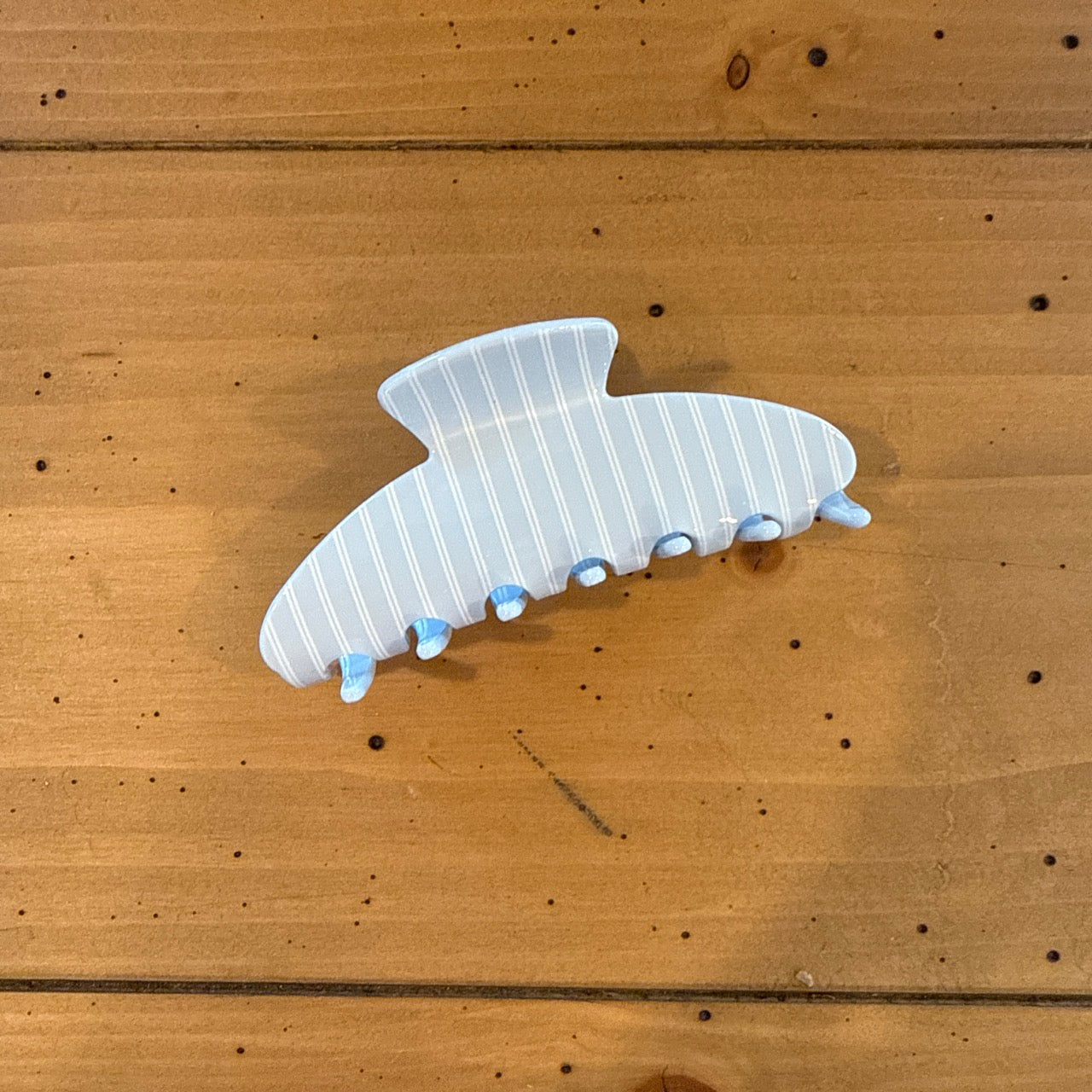 Blue Striped • Oversized Claw Clip