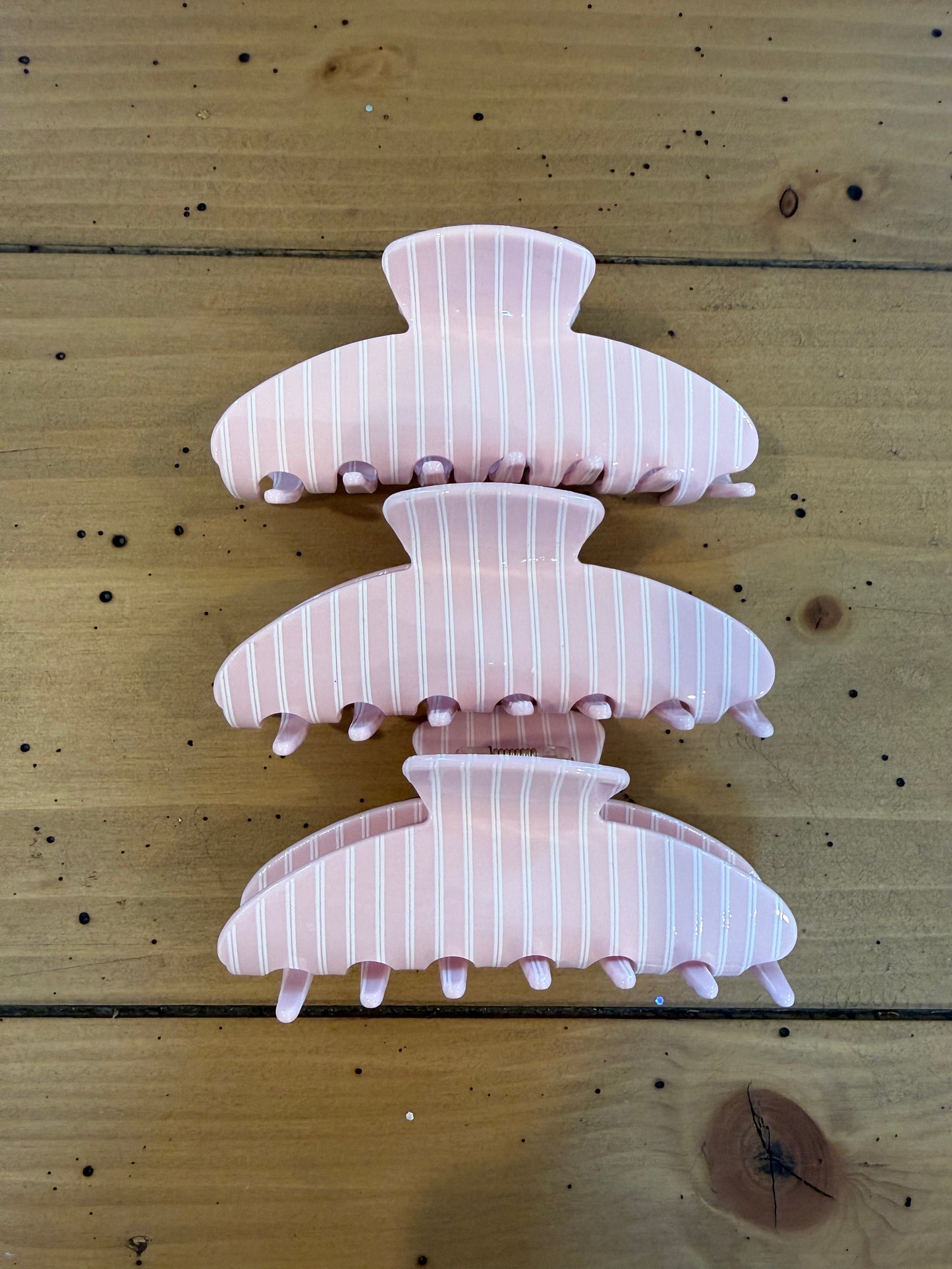 Pink Striped • Oversized Claw Clip