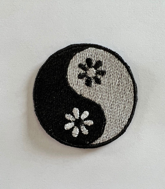 Yin Yang Flower Embroidered Patch, Girls Patch, Guys Patch, Iron On, Sew On, Embroidery, Funny Patches, Trendy Patches